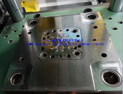 【供應(yīng)手機(jī)鏡頭鏡片模具】價(jià)格,廠家,圖片,塑料零件,中山市綺發(fā)精密模具-